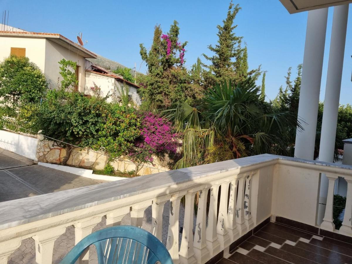 Sea View Apartments Drymades With Balcony Dhërmi Exterior foto